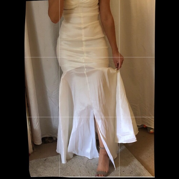 David’s bridal Ivory wedding dress size 3 NWT - Picture 16 of 16